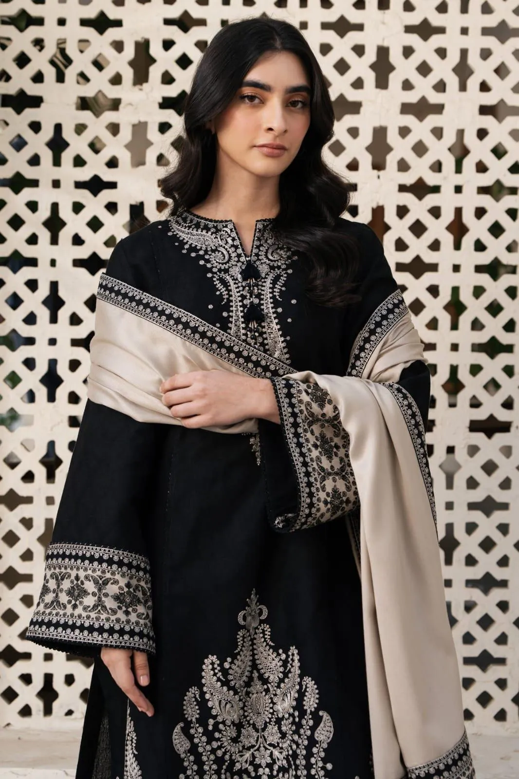 Black Embroidered Kurta Set with Beige Shawl for Women