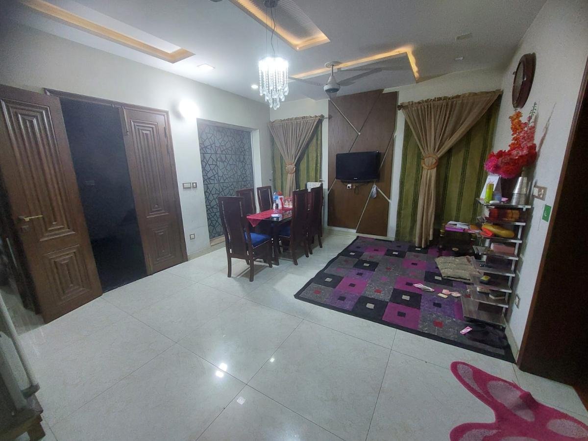 8 Marla House for Sale on College Road Military Accounts Lahore