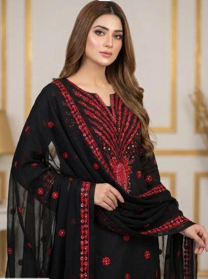 Black Embroidered 3 Piece Women’s Cotton Lawn Suit with Chiffon Dupatta – Elegant Eid Party Wear in Lahore | Rs. 4200