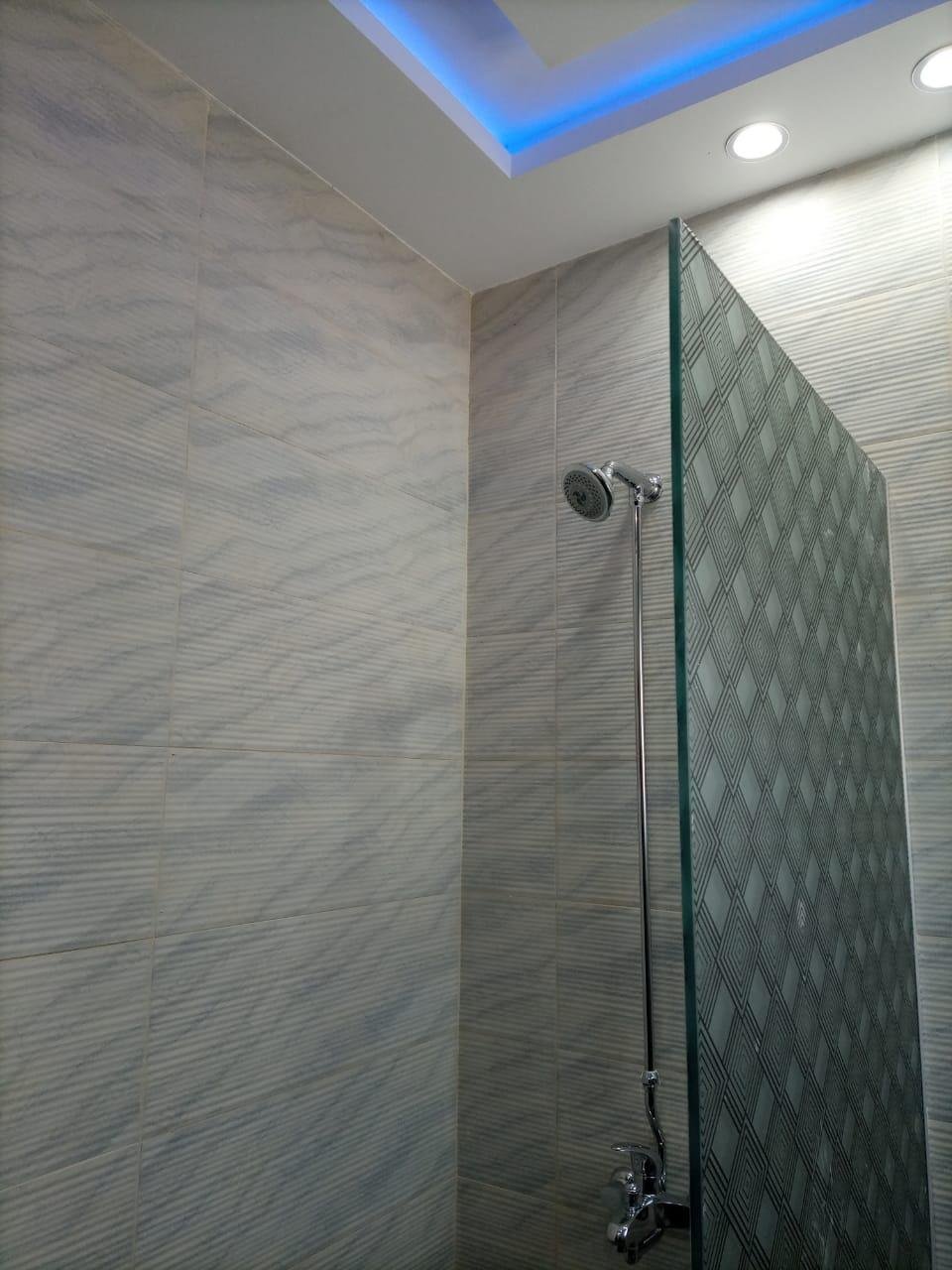 Luxury 1 Kanal Designer House For Sale In Bahria Enclave Islamabad With 20KW Solar System