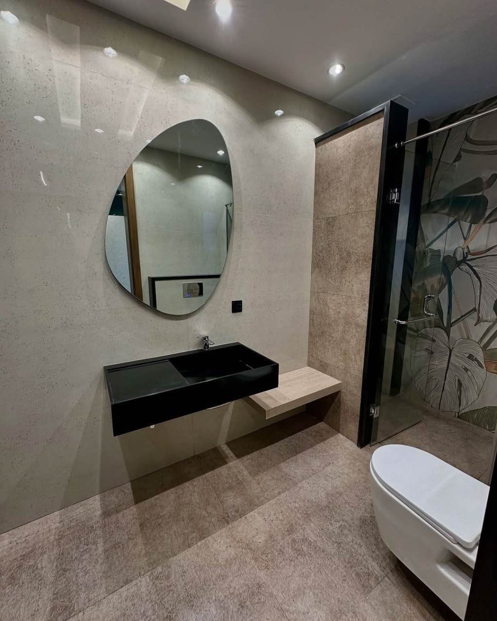 10 Marla Like Brand New Furnished House Available For Rent