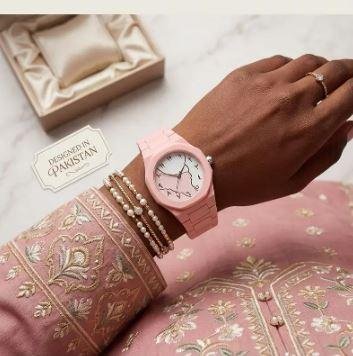 Pink Girls Analogue Watch for Sale in Multan