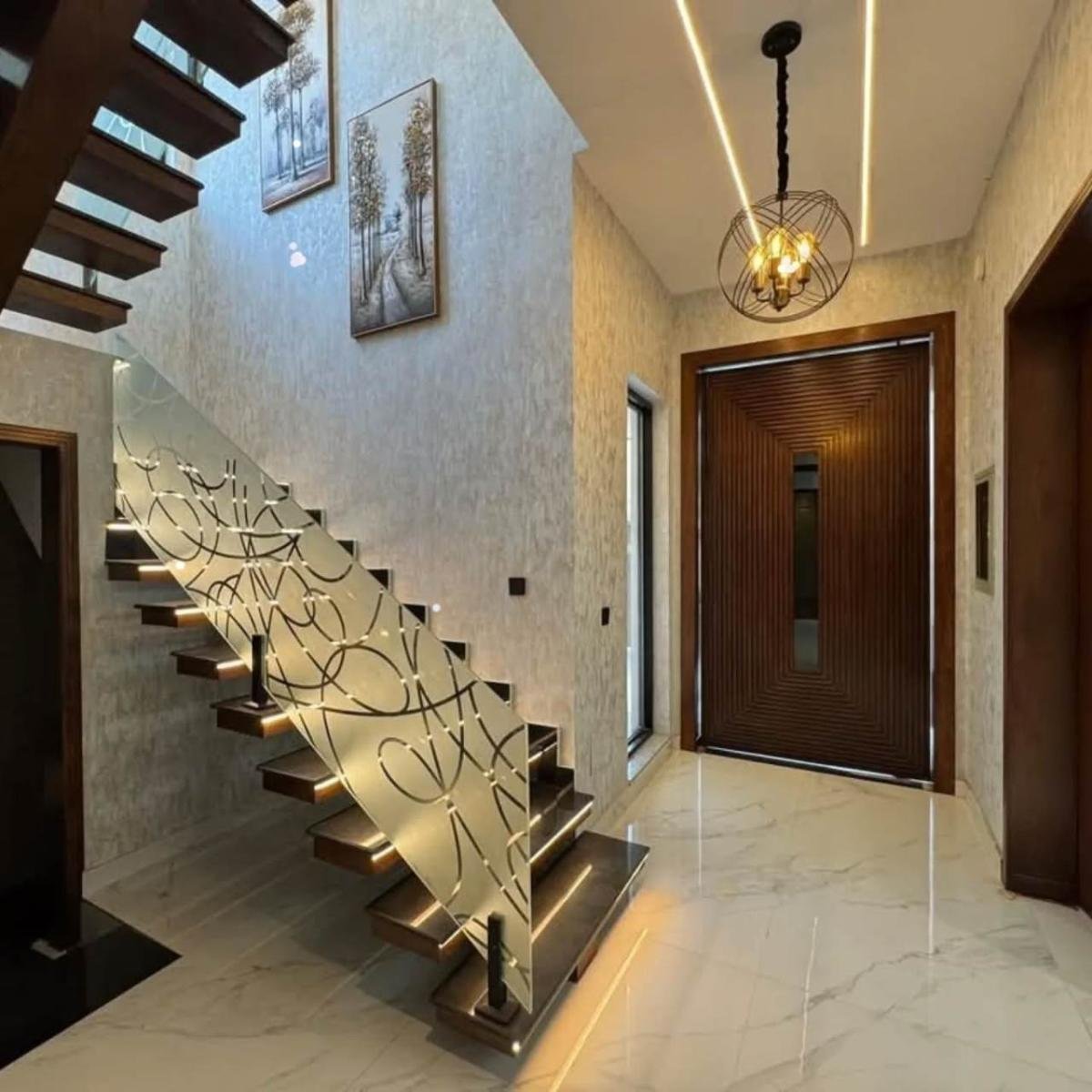 10 Marla Ultra Luxury Modern House for Sale in Bahria Town Lahore