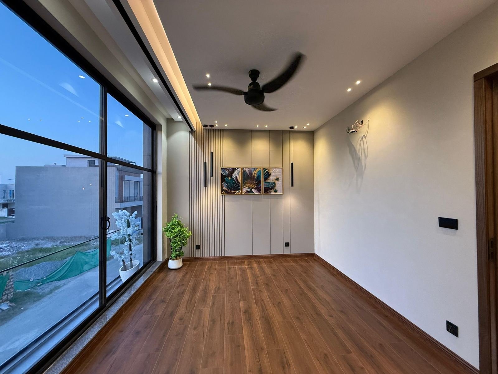 5 Marla Brand New House In Park View City Lahore