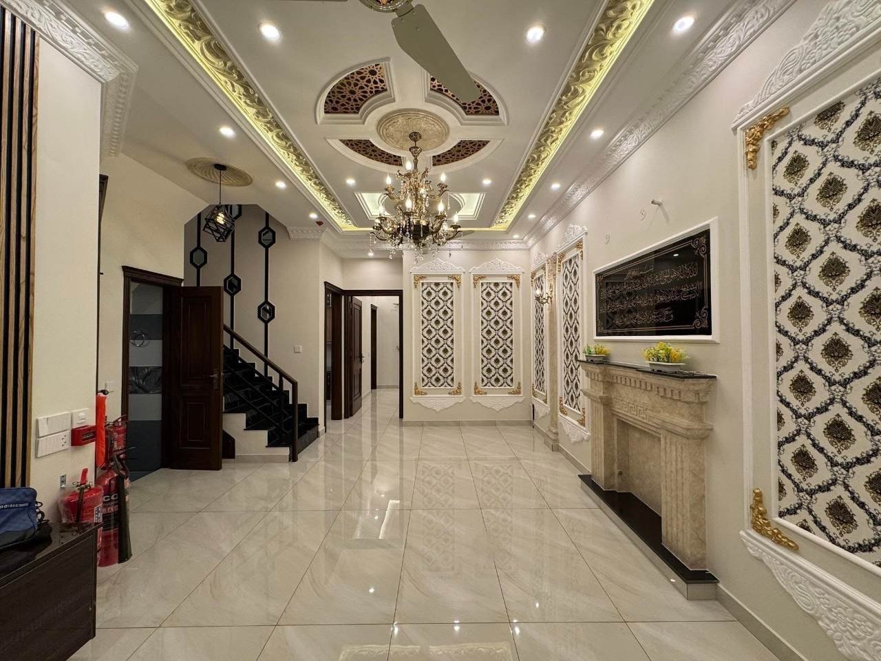 5 Marla Fully Renovated House for Rent in Bahria Town Sector D Lahore | Gas Available