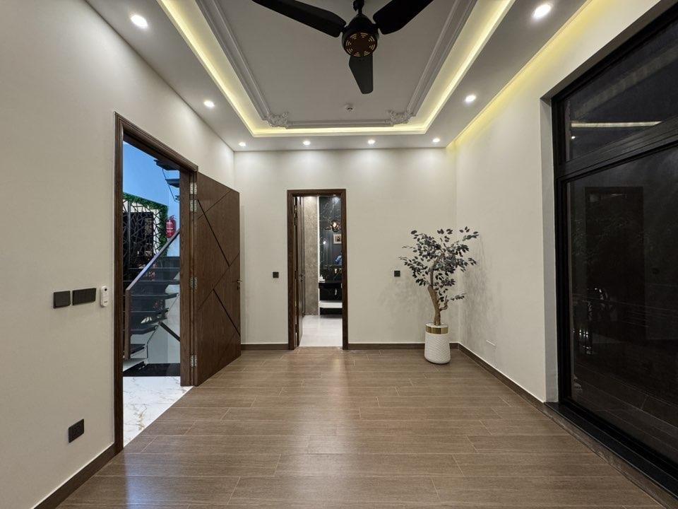 5 Marla Single Storey House for Rent in Bahria Town Lahore at 50,000