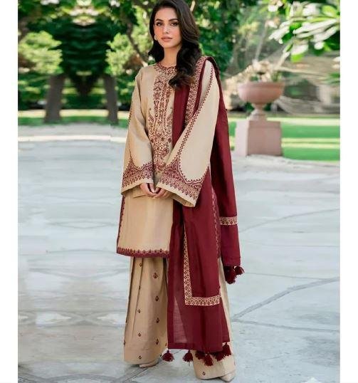 Brown Lawn Embroidered 3 Piece Unstitched Eid & Shaadi Suit for Sale in Lahore – Rs. 4,500