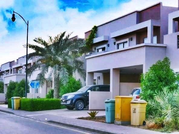 235 Sq Yd Green Belt Corner Villa for Sale in Precinct 27 Bahria Town Karachi
