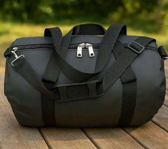 Premium Waterproof Travel & Gym Duffel Bag for Sale in Lahore – Large Capacity Sports Bag