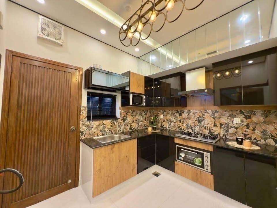 5 Marla Brand New Luxury House for Sale in BB Block Bahria Town Lahore