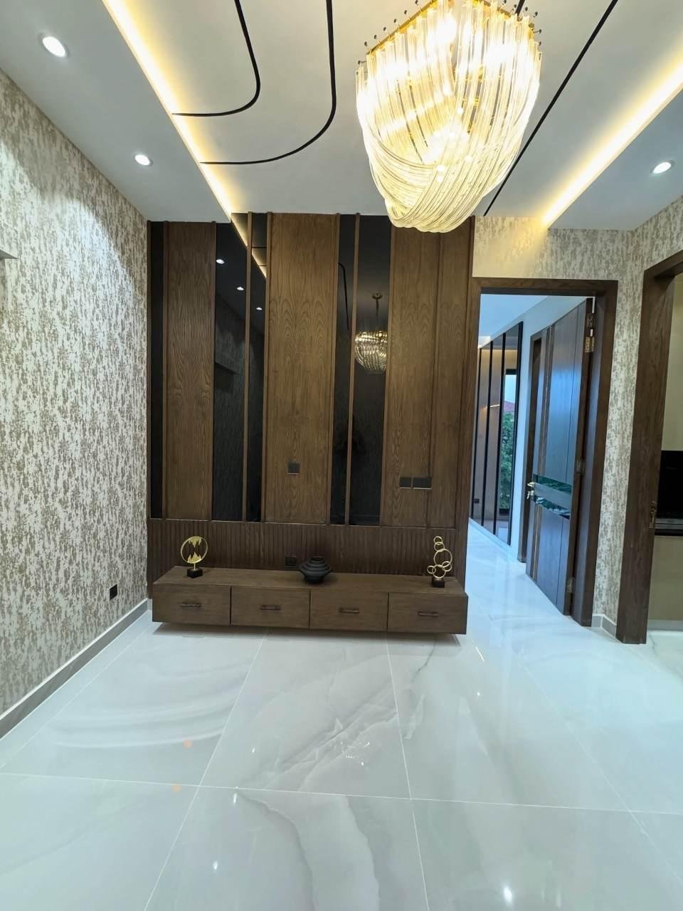 Brand New 5 Marla House For Sale In Park View City Lahore