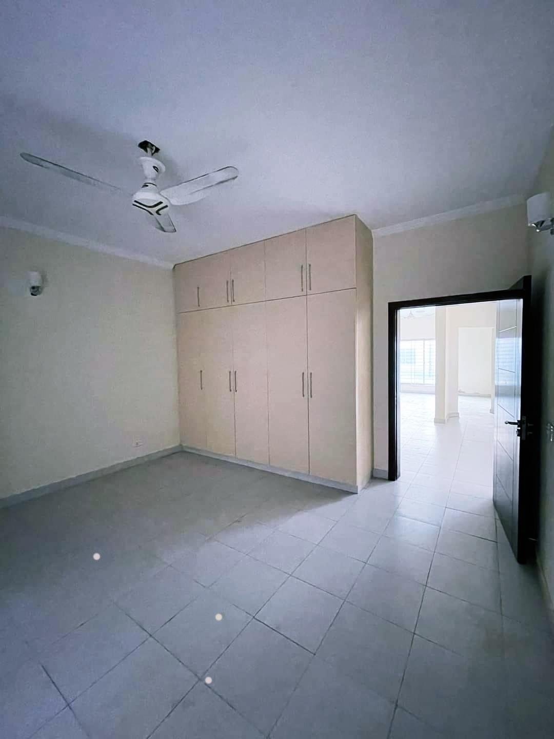 235 Sq Yd Green Belt Corner Villa for Sale in Precinct 27 Bahria Town Karachi