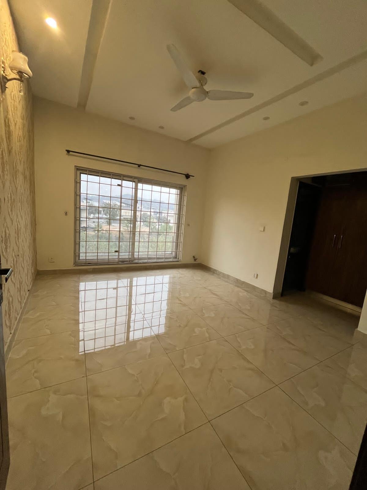 1 Kanal Designer House for Sale in DHA Phase 2 Islamabad – Single Unit Luxury Home