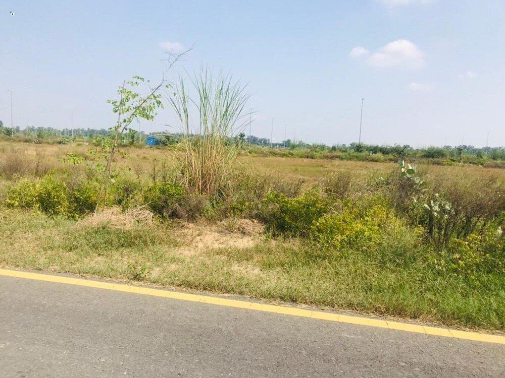 1 Kanal Plot for Sale in Block EE Bahria Town Lahore Near Park – Prime Location – PKR 3.25 Crore
