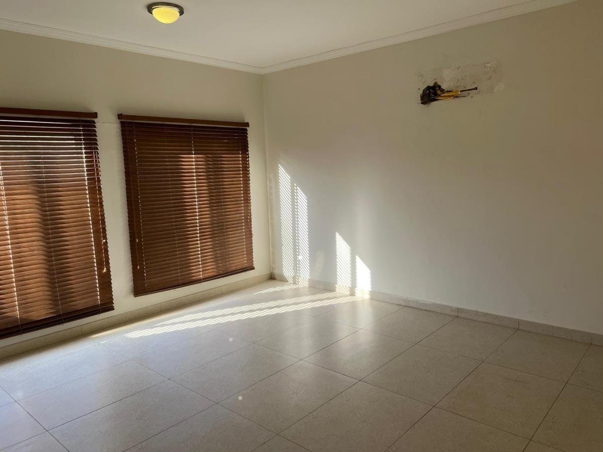 350 Square Yards Ready to Move Villa for Sale in Precinct 35 Bahria Sports City Karachi