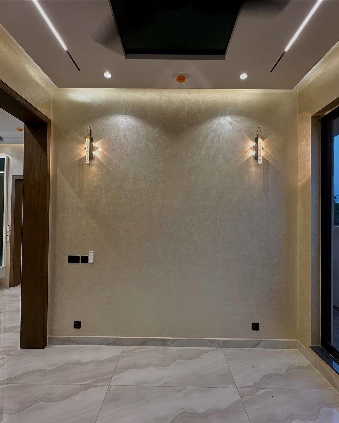 10 Marla Residential House for Rent in Sector C Bahria Town Lahore Near Market & Mosque