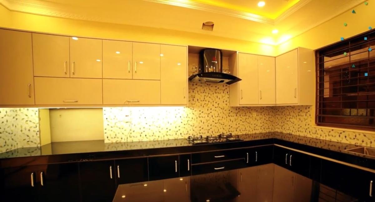 1 Kanal House for Rent in Bahria Town Sector C Lahore