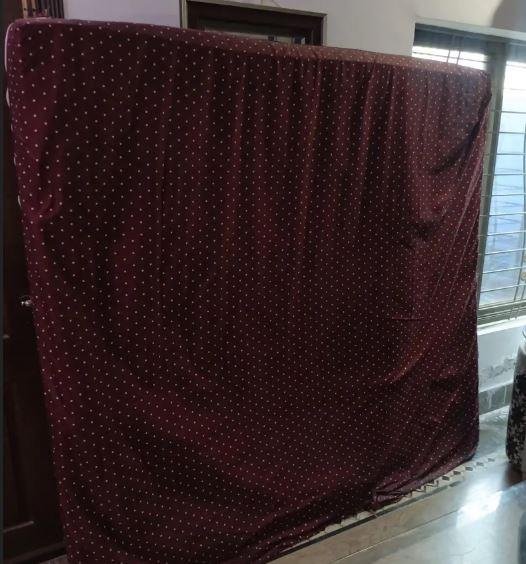 Queen Size Diamond Foam Mattress for Sale – Slightly Used | Excellent Quality