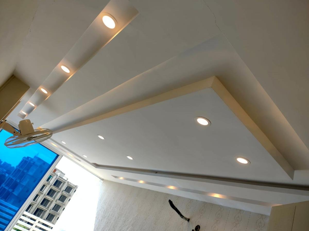 2 Bed Apartment Royal Mall Lahore Rented | 1.7 Crore