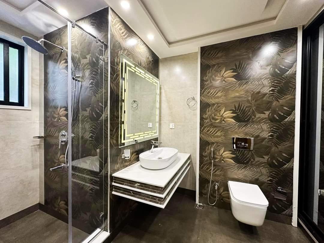 DHA Phase 7 Kanal brand new Full House proper double unit For Rent