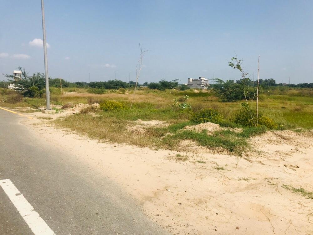 Resturants Setup For Rent Superhot Location R1 Block Johar Town