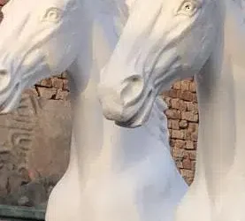 Sculpture life size Horse