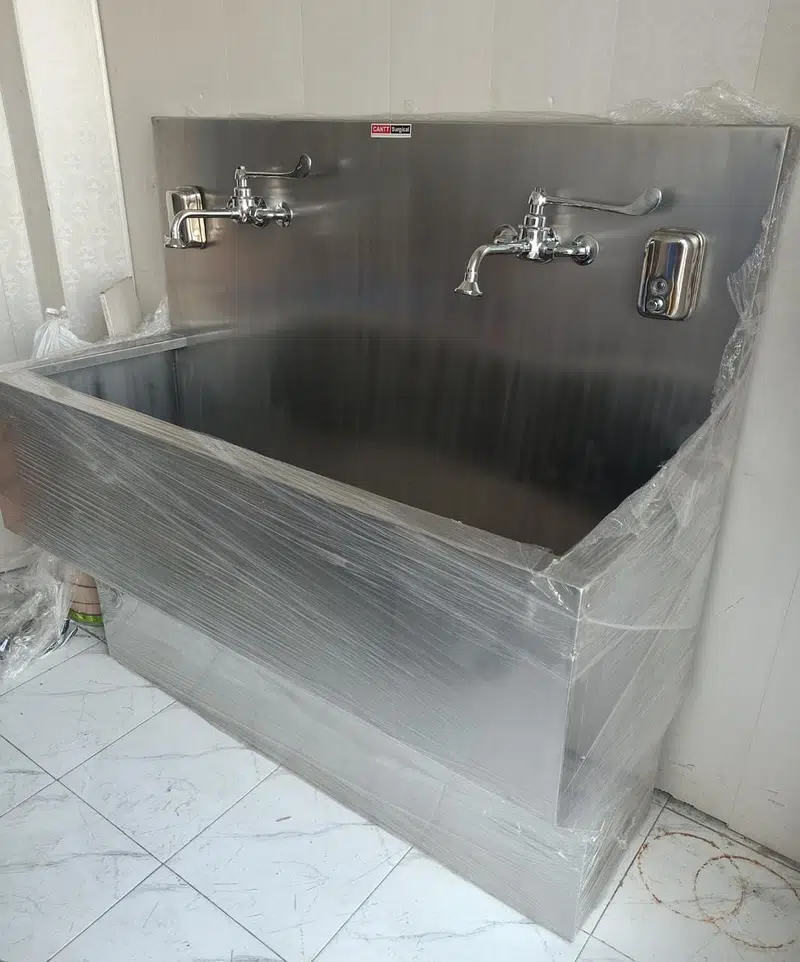 Scrub unit | Washing area