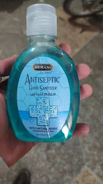 Hemani Herbals 250ml Sanitizer