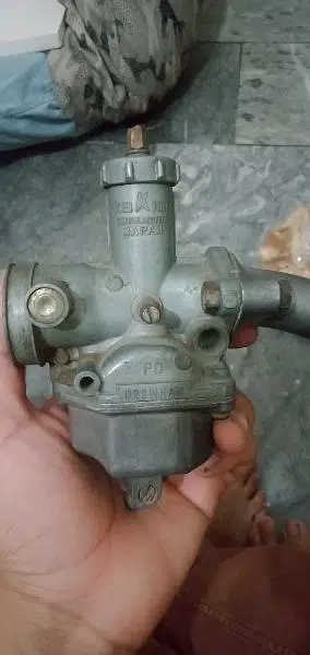 Honda 125 carburetors