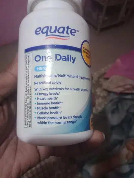 American sy bramd vitamins for men's women's and children ki alag alag