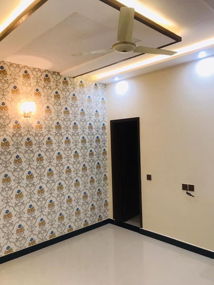 Bahria Orchard Phase 4 Raiwind Road Hot Location Apartment For Sale Hot Profitable Property