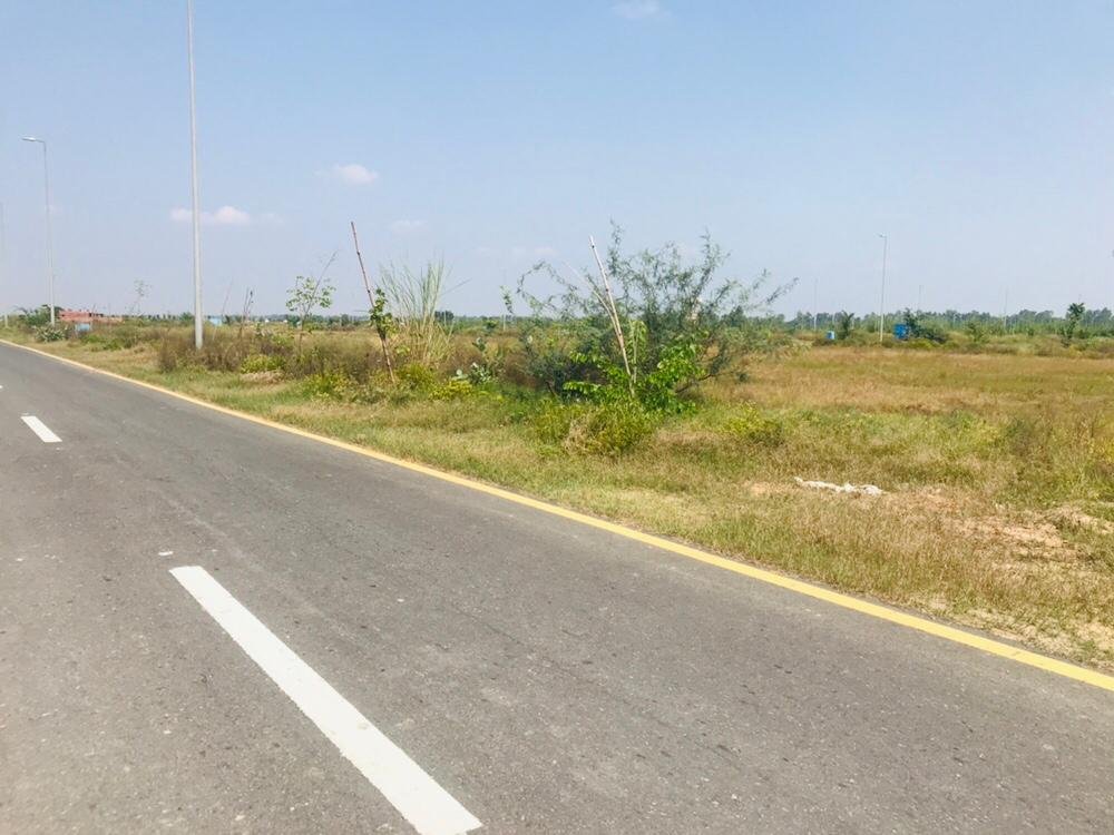 Next to Corner Park Back 9 Marla Residential Plot for sale in dha phase 4 – Block KK