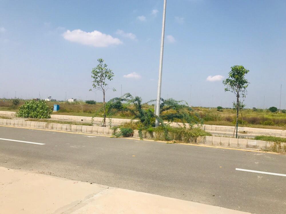 Prime Commercial Plot with Essential Amenities in DHA Phase 8 – Block T | Invest Now!