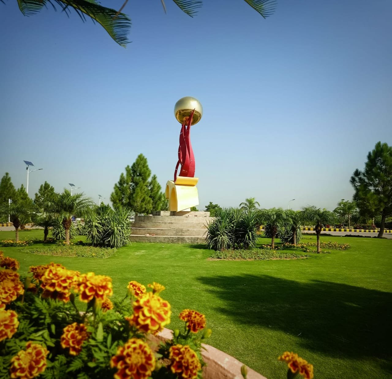 Gulberg Greens 5 Kanal Farmhouse Plot Developed And Possession Plot At Block E