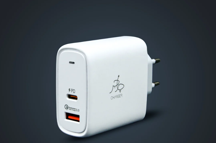 FUSION DUAL-BOOST PD 45W (C TO C CABLE INCLUDED)