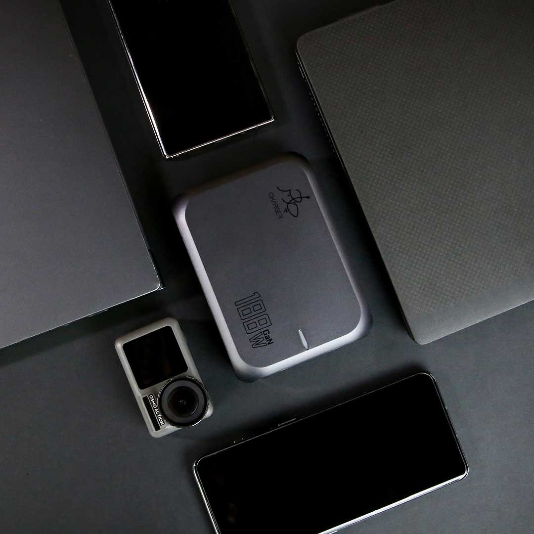 Fusion Mighty 188W GaN Desktop Charger 5 Ports