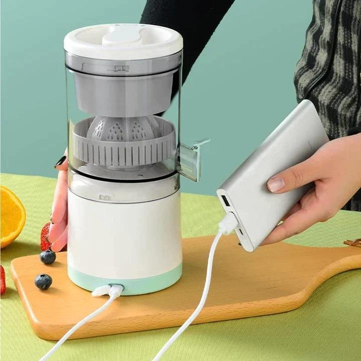 Wireless Portable Electric Citrus Juicer
